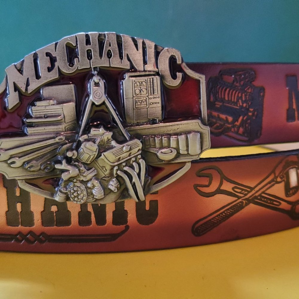 MECHANIC Genuine Leather Cowhide Belt & Mechanic Zinc Alloy Epoxy Buckle